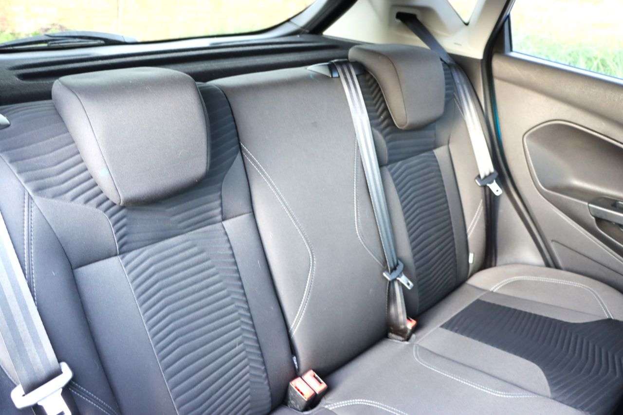 2014 FORD FIESTA 2014 FORD FIESTA