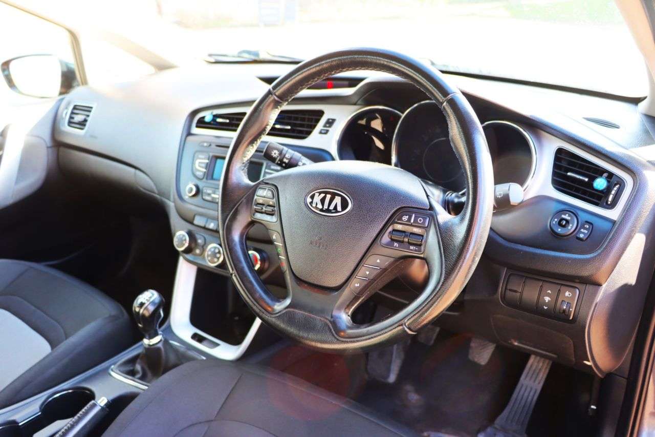 2014 KIA CEED 2014 KIA CEED