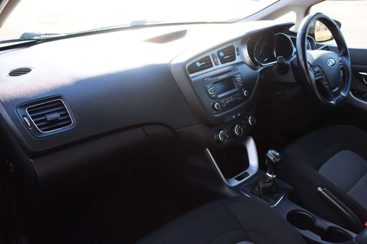 2014 KIA CEED 2014 KIA CEED