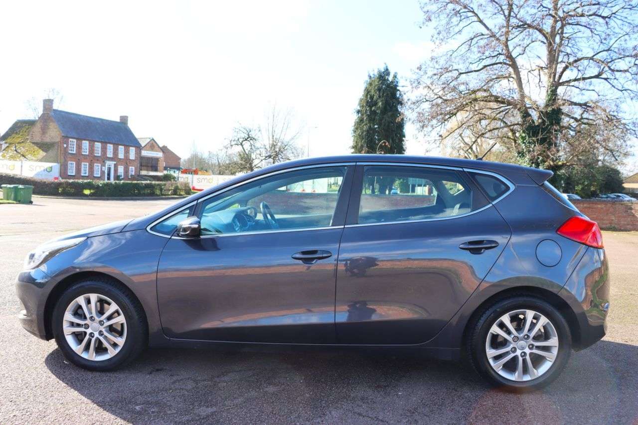 2014 KIA CEED 2014 KIA CEED