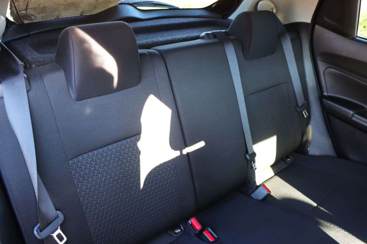 2017 SUZUKI SWIFT 2017 SUZUKI SWIFT