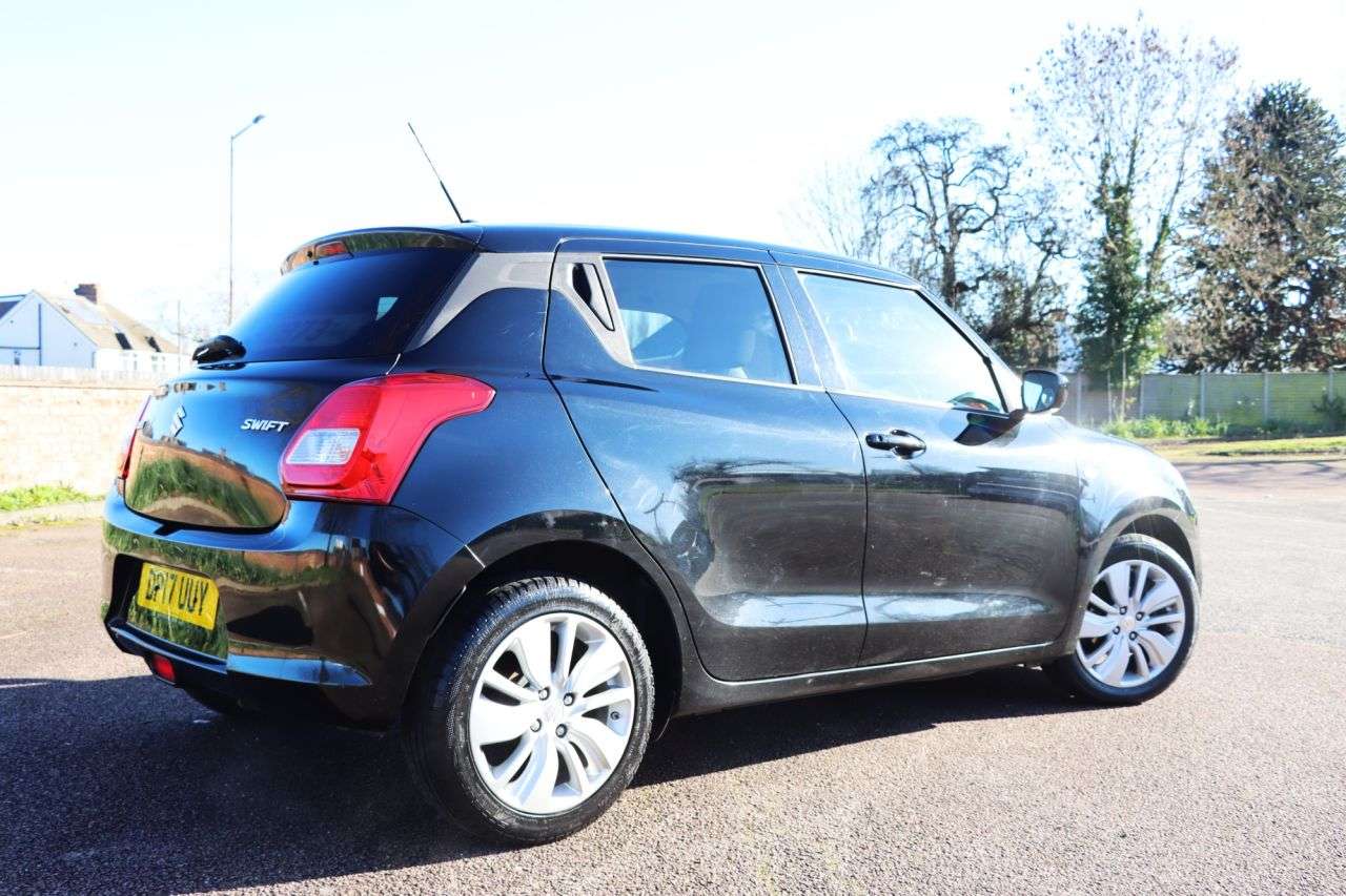 2017 SUZUKI SWIFT 2017 SUZUKI SWIFT