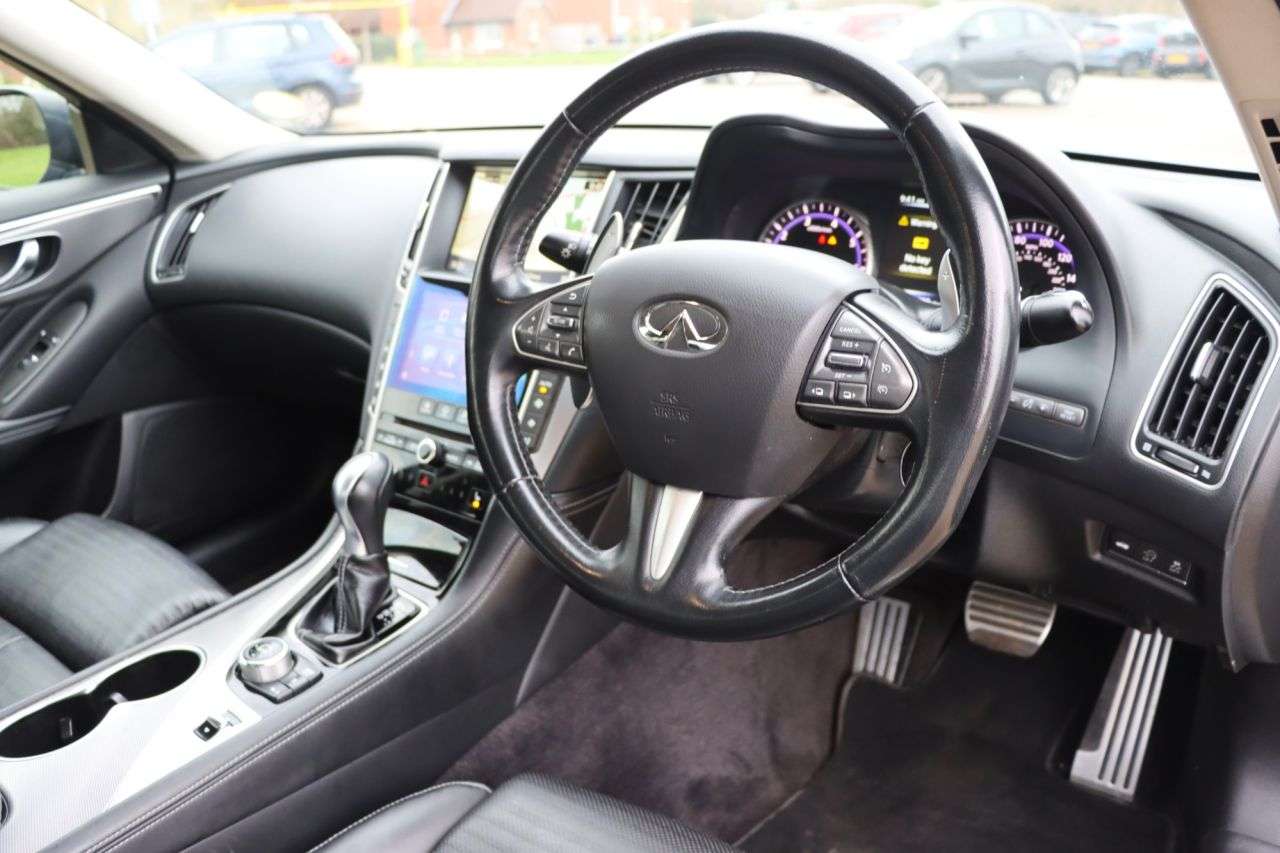 2015 INFINITI Q50 2015 INFINITI Q50