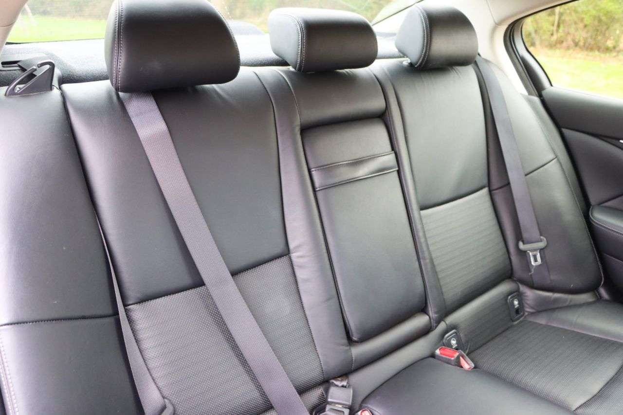 2015 INFINITI Q50 2015 INFINITI Q50