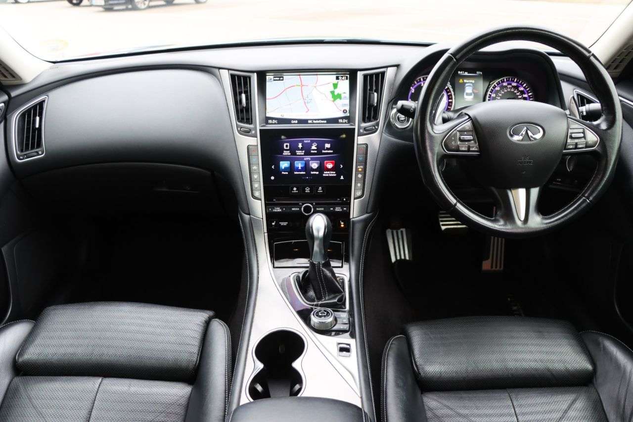 2015 INFINITI Q50 2015 INFINITI Q50