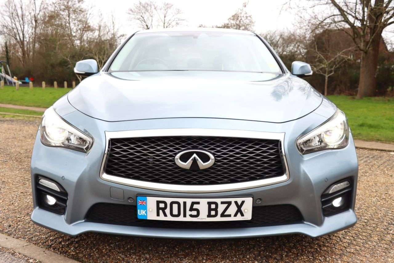 2015 INFINITI Q50 2015 INFINITI Q50