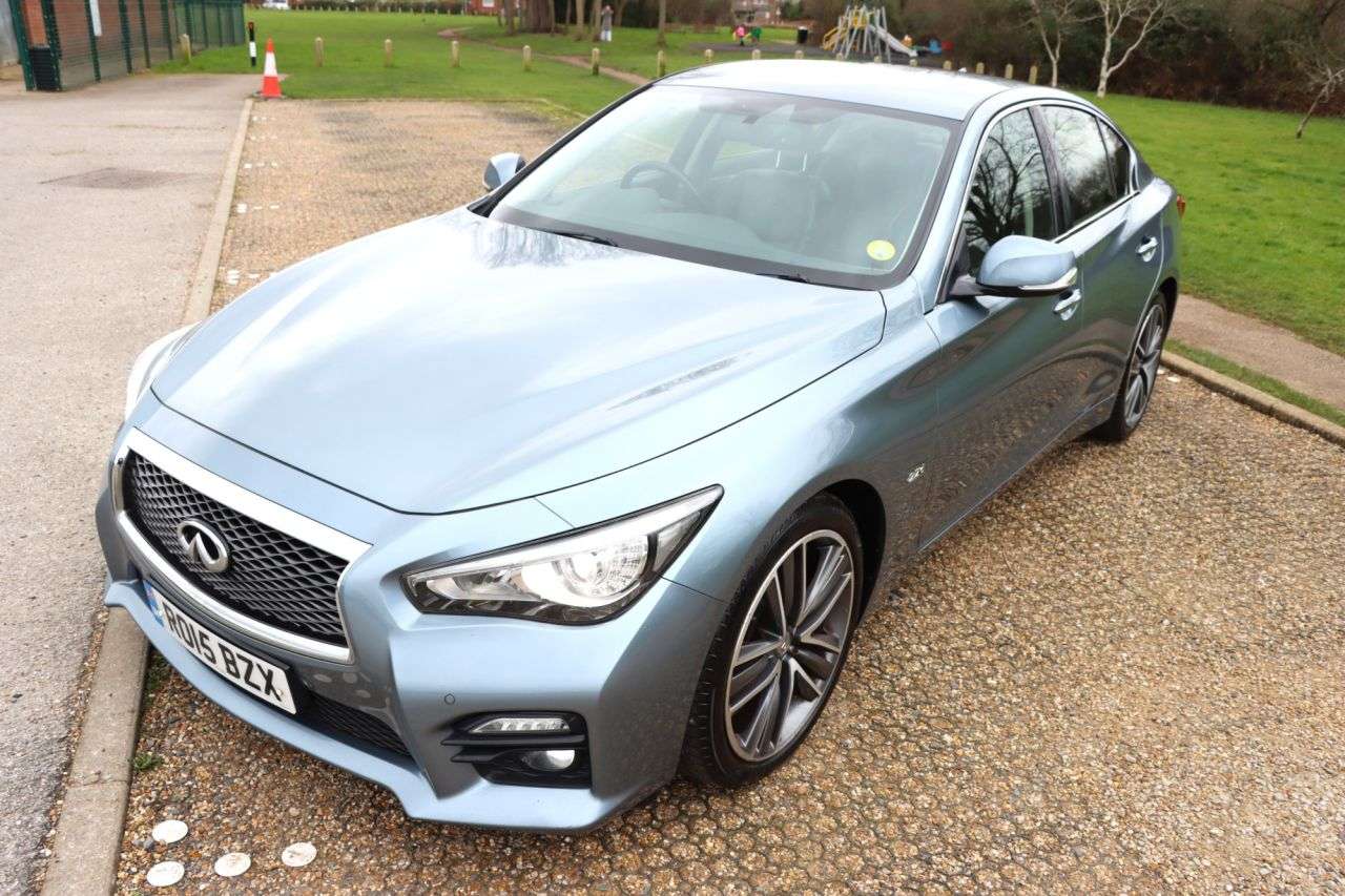 2015 INFINITI Q50 2015 INFINITI Q50