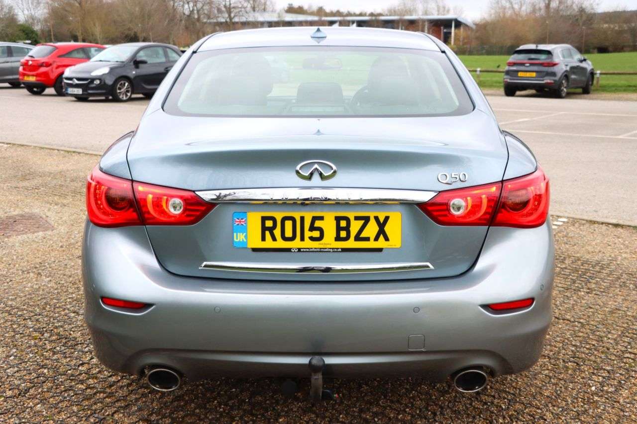 2015 INFINITI Q50 2015 INFINITI Q50