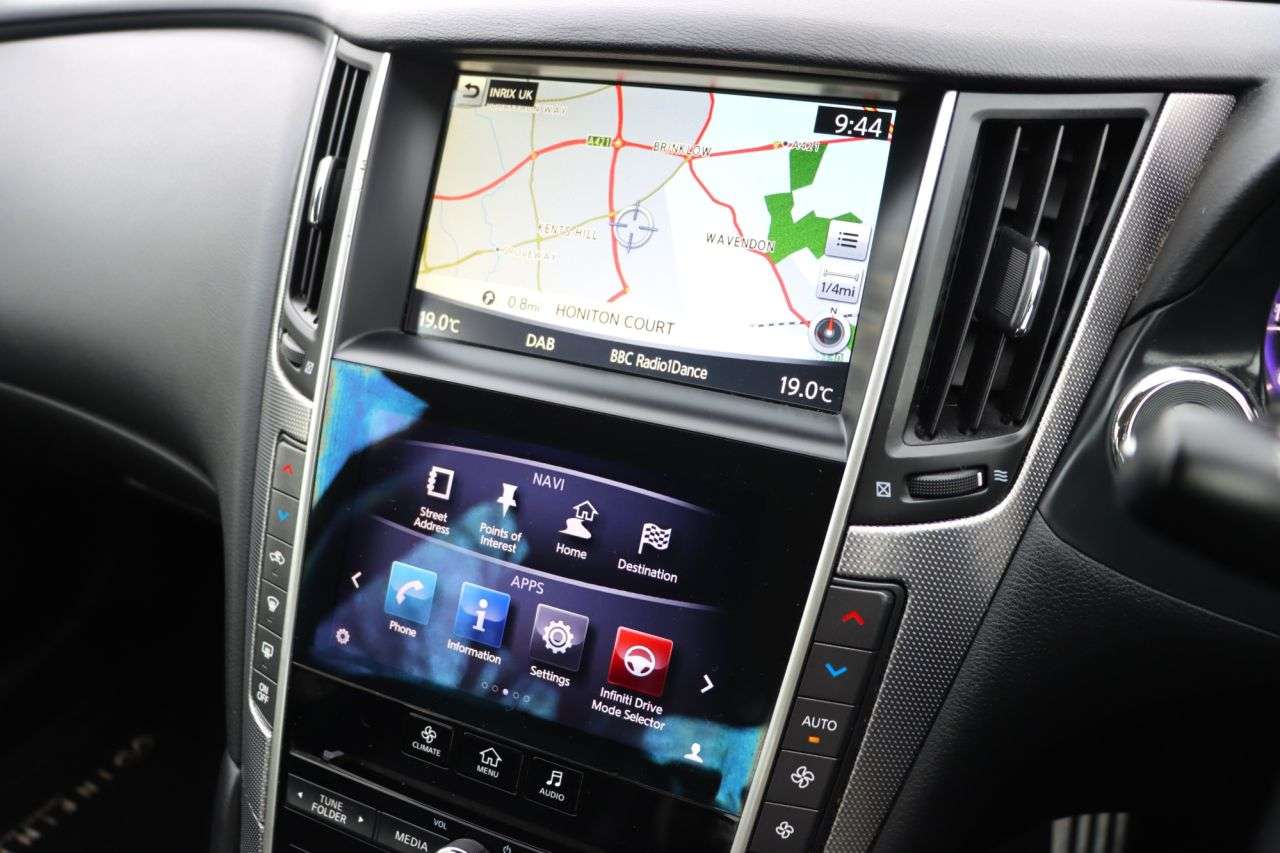 2015 INFINITI Q50 2015 INFINITI Q50