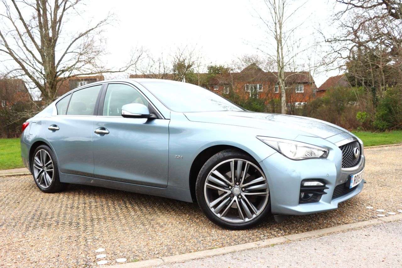 2015 INFINITI Q50 2015 INFINITI Q50
