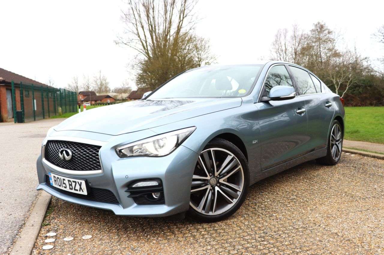 2015 INFINITI Q50 2015 INFINITI Q50