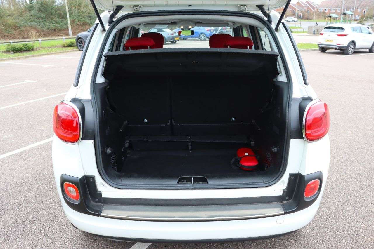 2013 FIAT 500L 2013 FIAT 500L