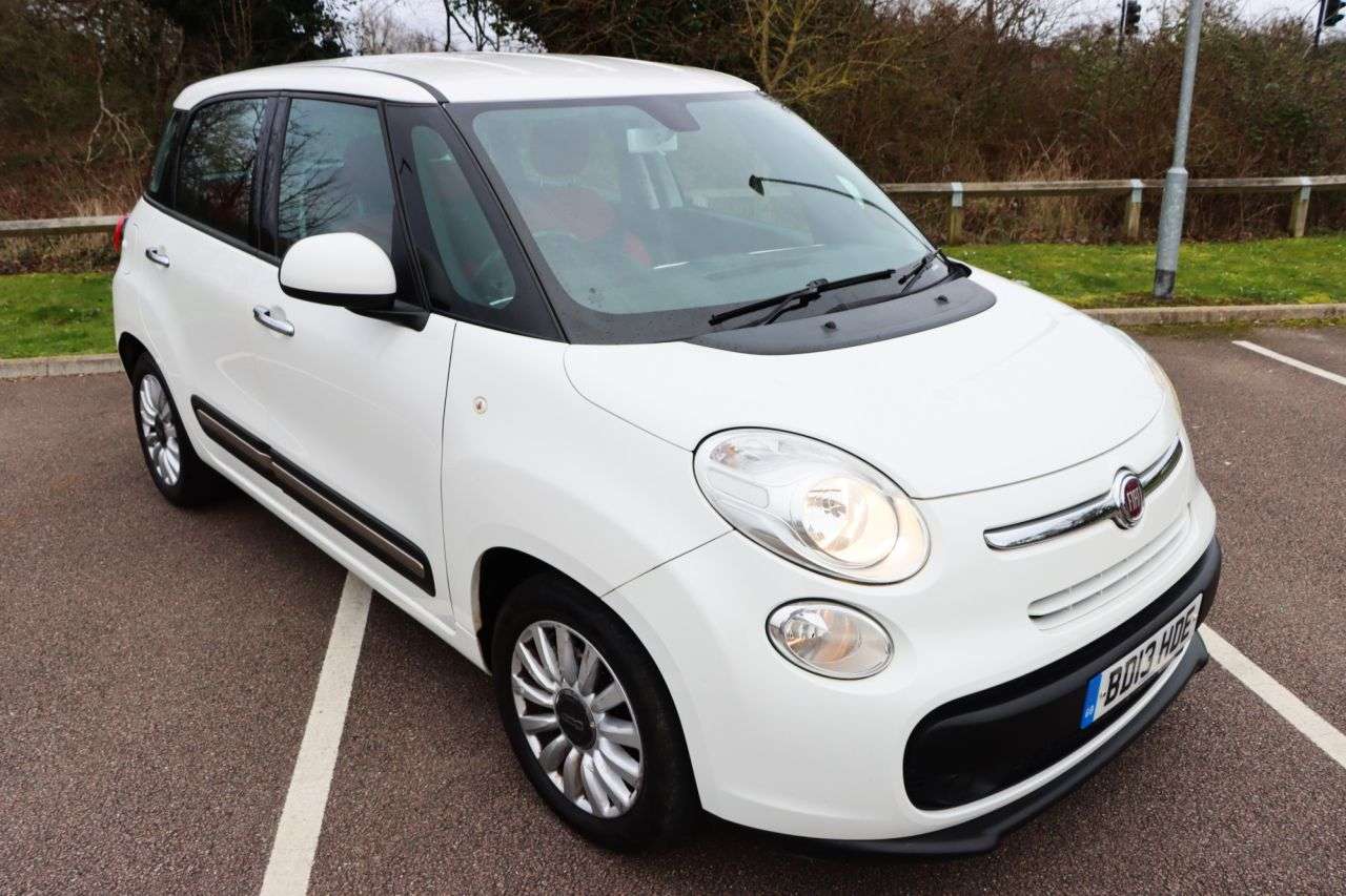 2013 FIAT 500L 2013 FIAT 500L