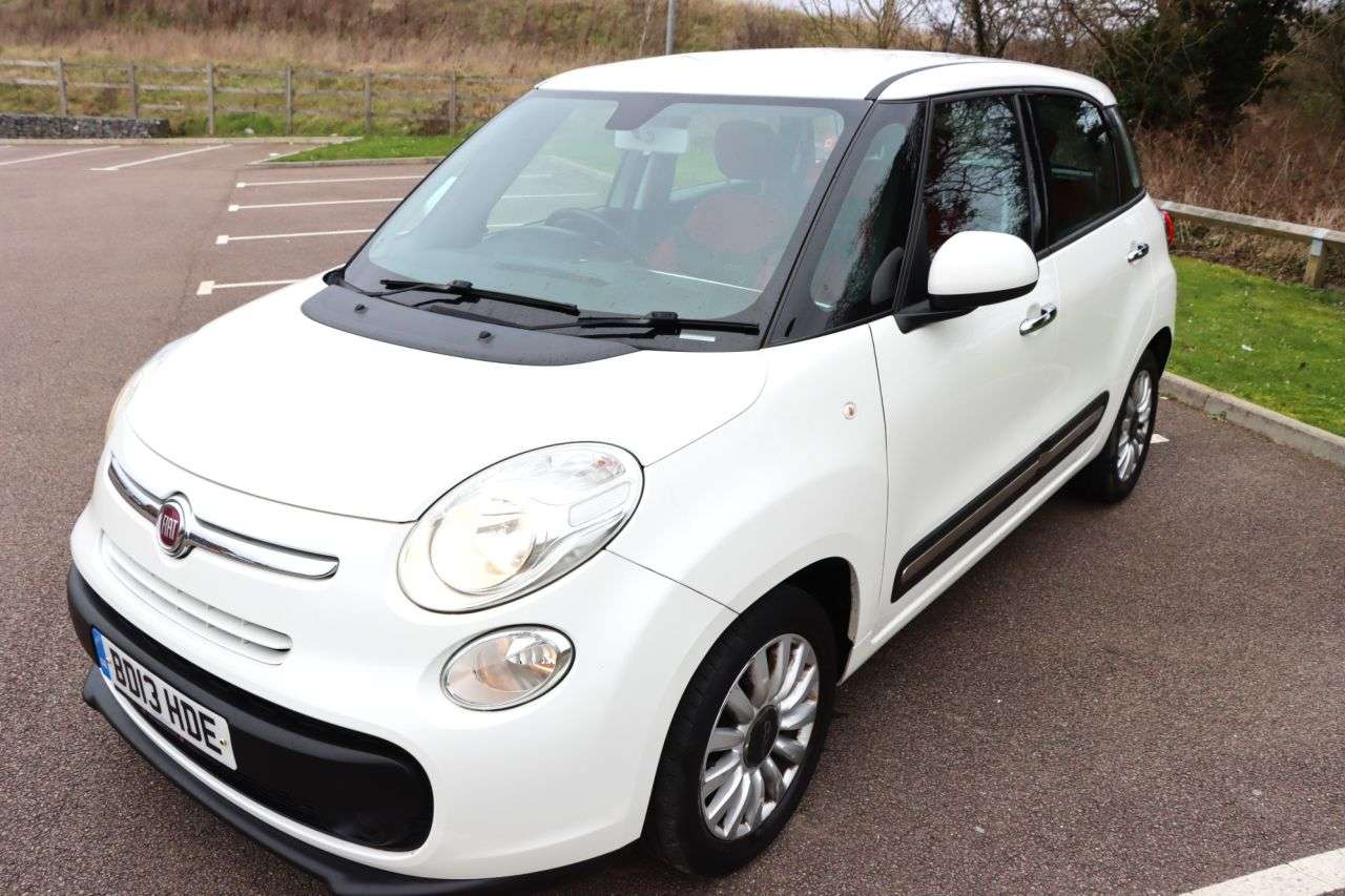 2013 FIAT 500L 2013 FIAT 500L