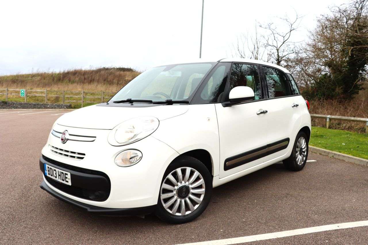 2013 FIAT 500L 2013 FIAT 500L