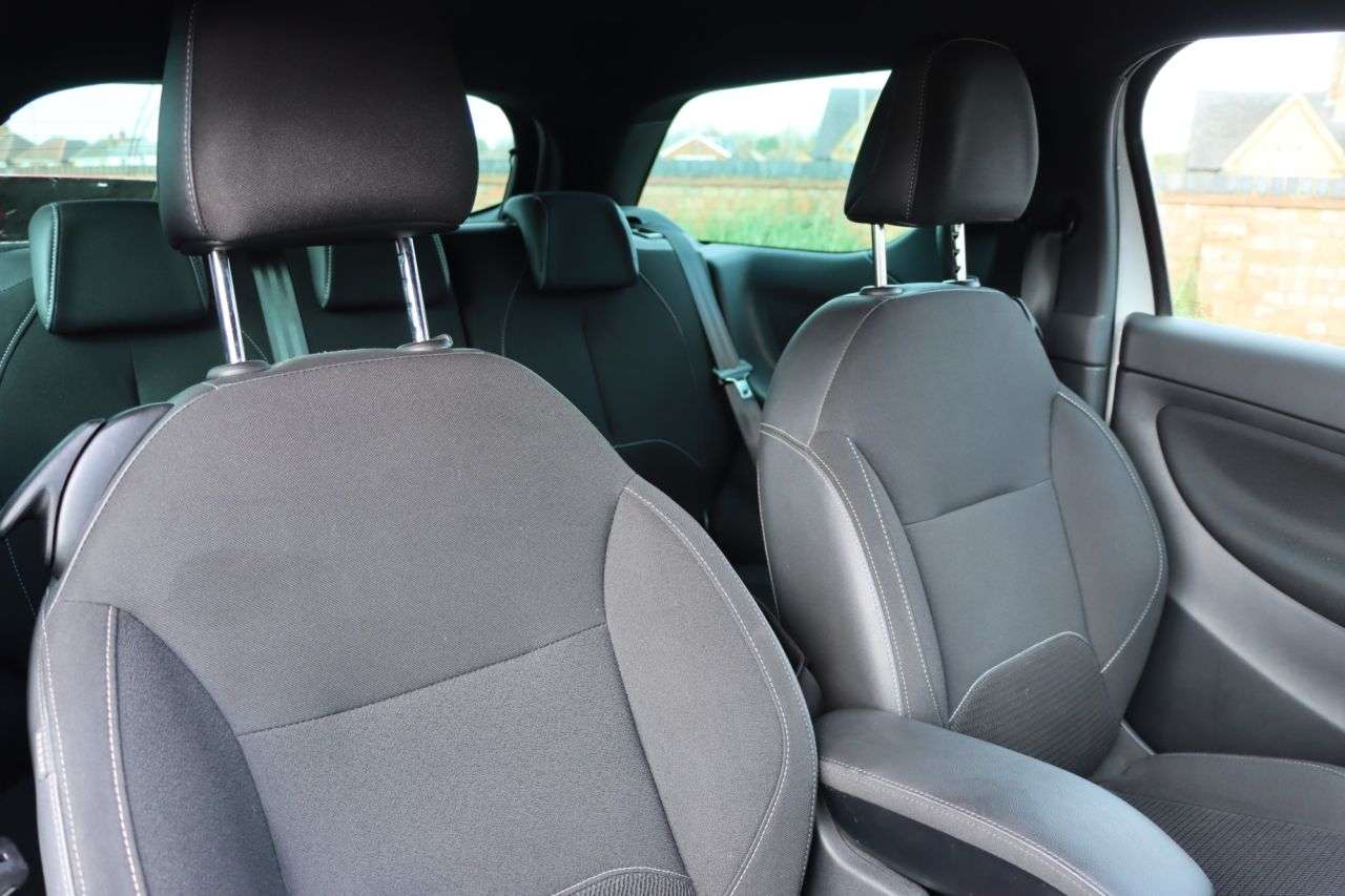 2015 DS AUTOMOBILES DS 3 2015 DS AUTOMOBILES DS 3