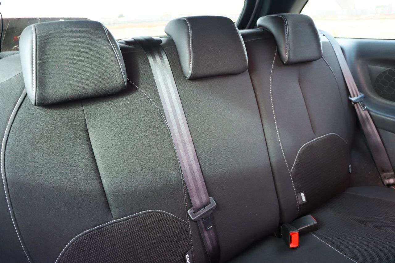 2015 DS AUTOMOBILES DS 3 2015 DS AUTOMOBILES DS 3