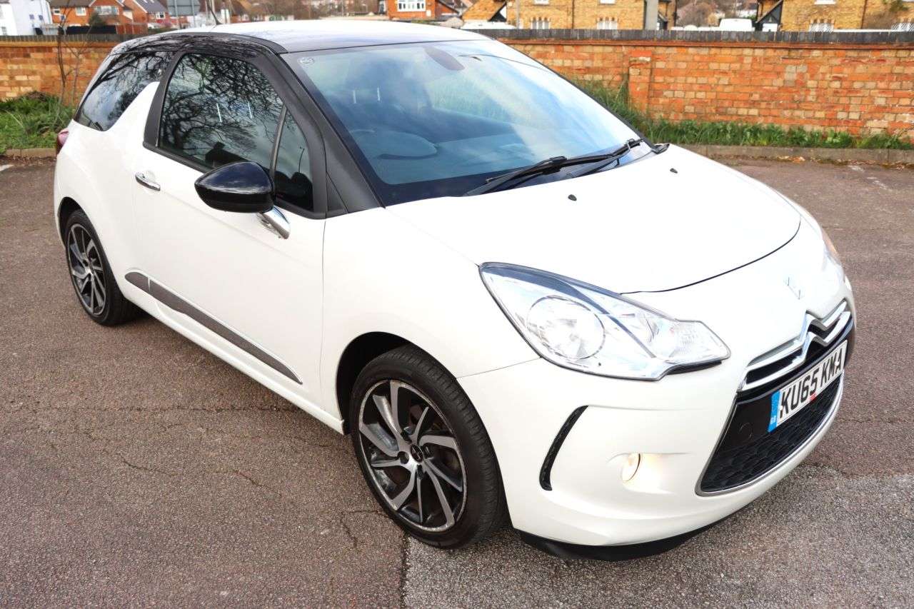 2015 DS AUTOMOBILES DS 3 2015 DS AUTOMOBILES DS 3