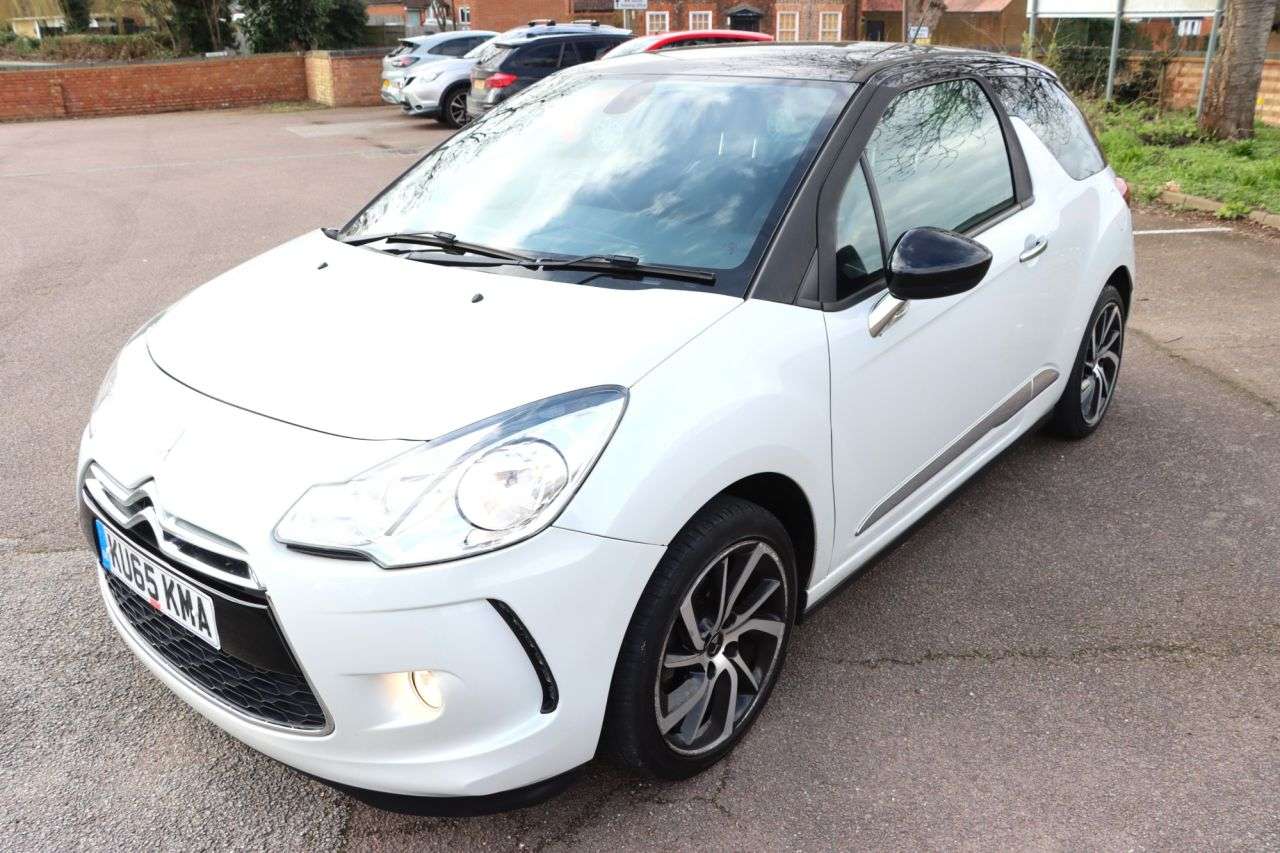 2015 DS AUTOMOBILES DS 3 2015 DS AUTOMOBILES DS 3