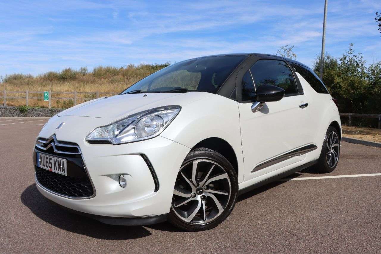 2015 DS AUTOMOBILES DS 3 2015 DS AUTOMOBILES DS 3