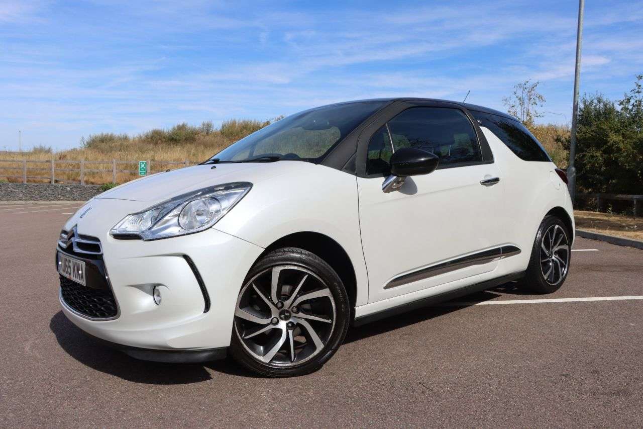 2015 DS AUTOMOBILES DS 3 2015 DS AUTOMOBILES DS 3