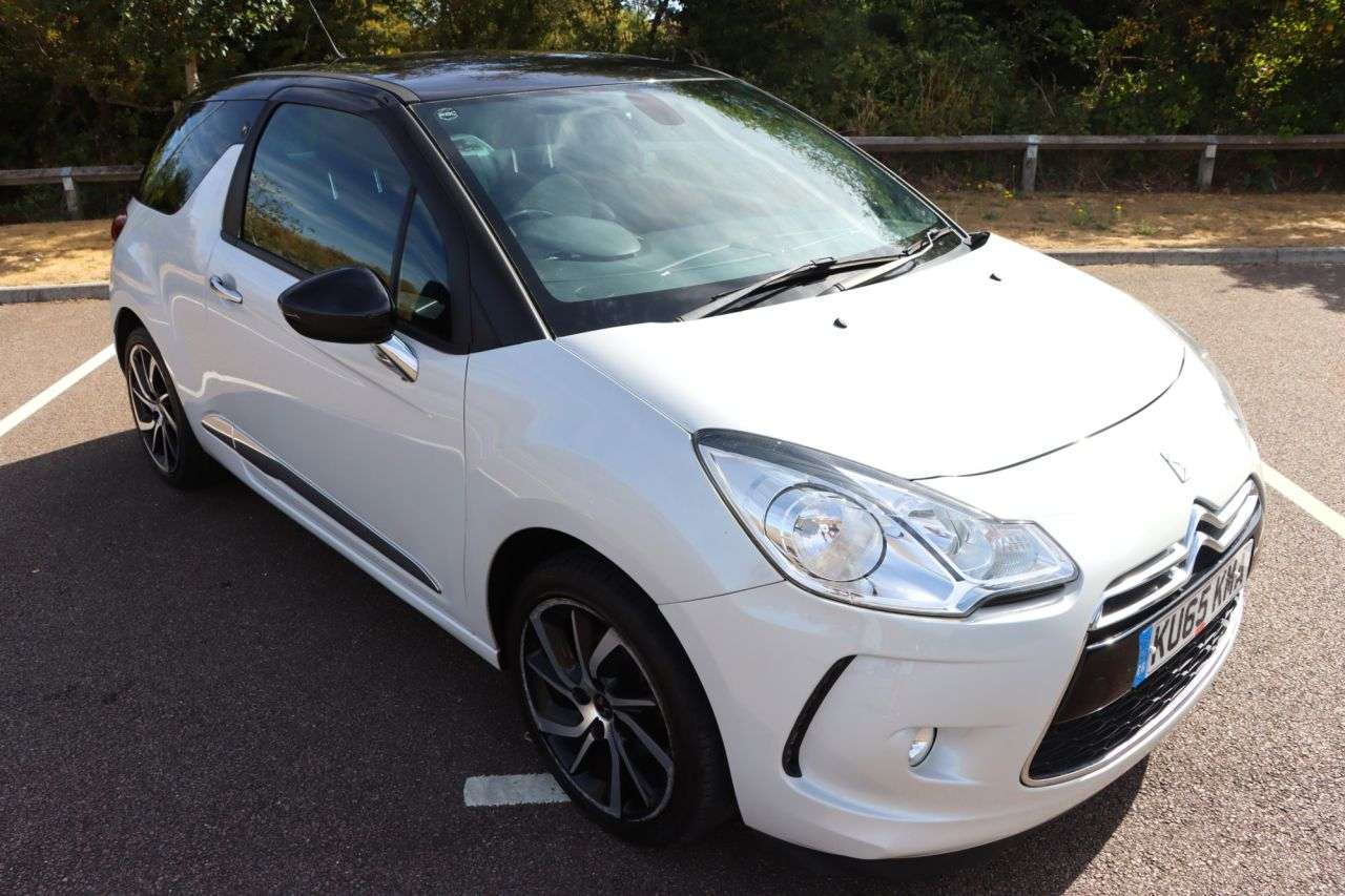 2015 DS AUTOMOBILES DS 3 2015 DS AUTOMOBILES DS 3