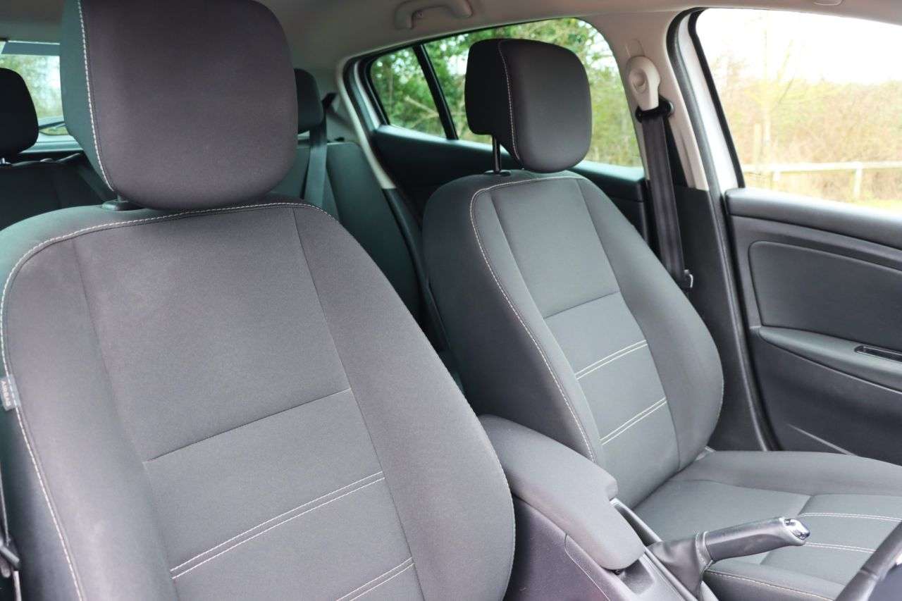 2014 RENAULT MEGANE 2014 RENAULT MEGANE