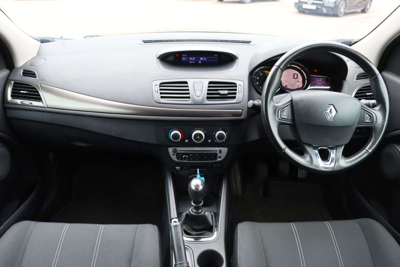 2014 RENAULT MEGANE 2014 RENAULT MEGANE