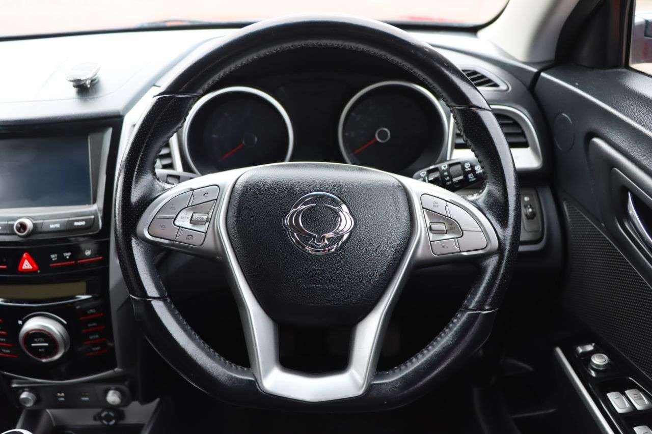 2016 SSANGYONG TIVOLI 2016 SSANGYONG TIVOLI