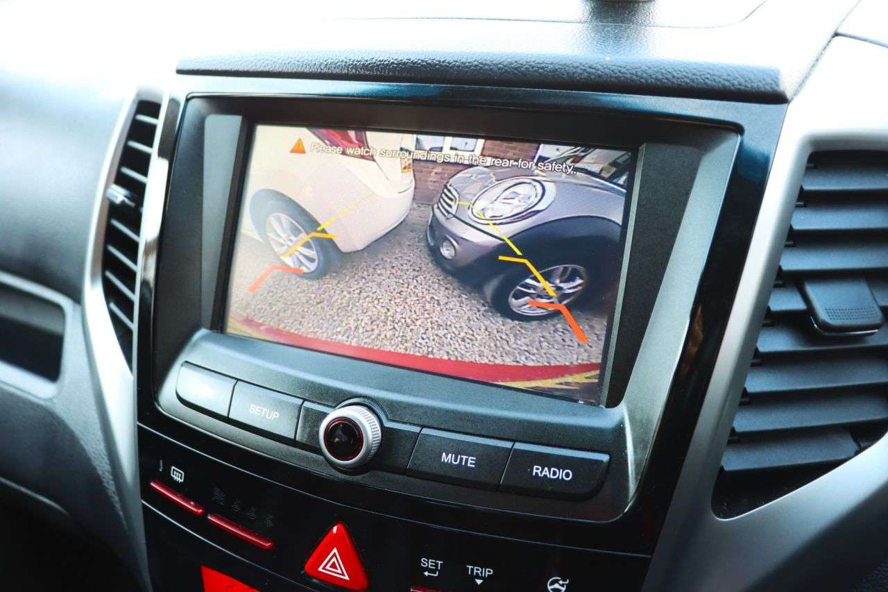 2016 SSANGYONG TIVOLI 2016 SSANGYONG TIVOLI