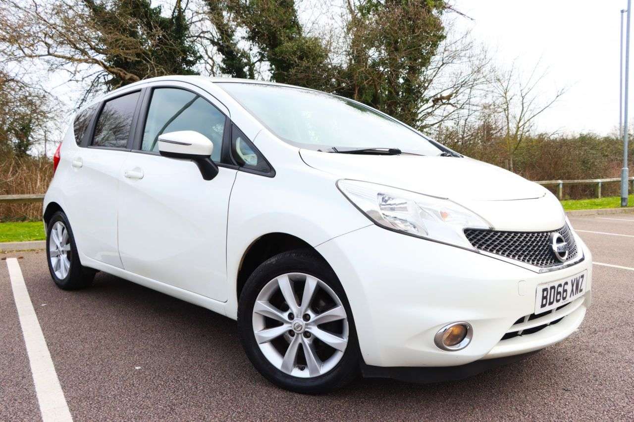 A 2016 NISSAN NOTE 1.2 DIG-S Acenta Hatchback 5dr Petrol XTRON Euro 6 (s/s) (98 ps) Just Servi A 2016 NISSAN NOTE 1.2 DIG-S Acenta Hatchback 5dr Petrol XTRON Euro 6 (s/s) (98 ps) Just Servi