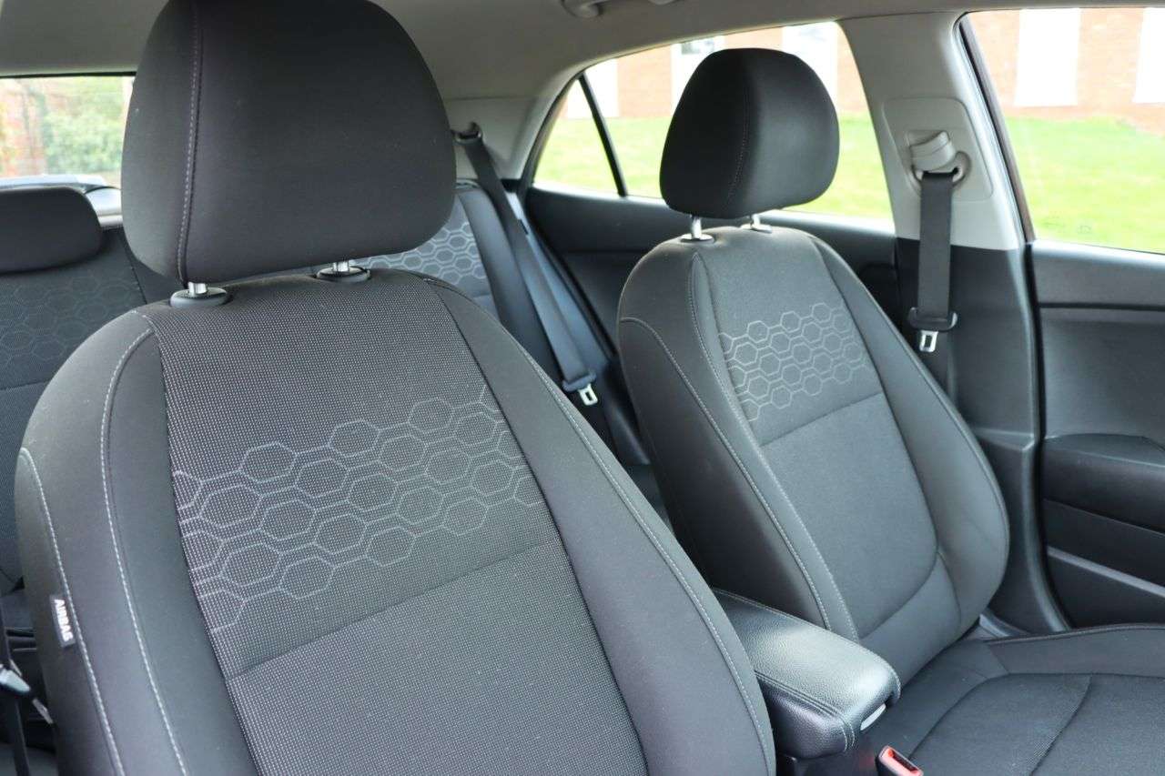 2017 KIA RIO 2017 KIA RIO