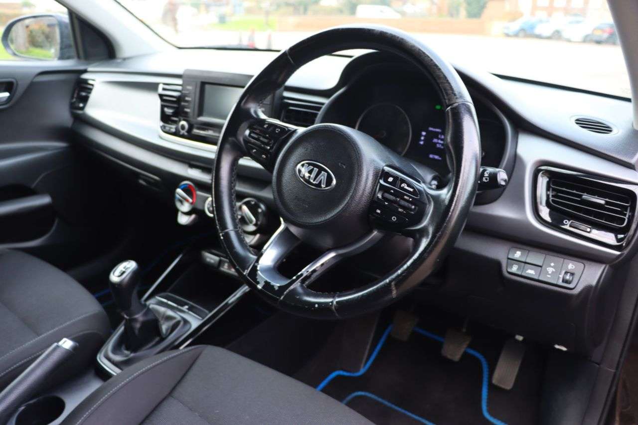 2017 KIA RIO 2017 KIA RIO