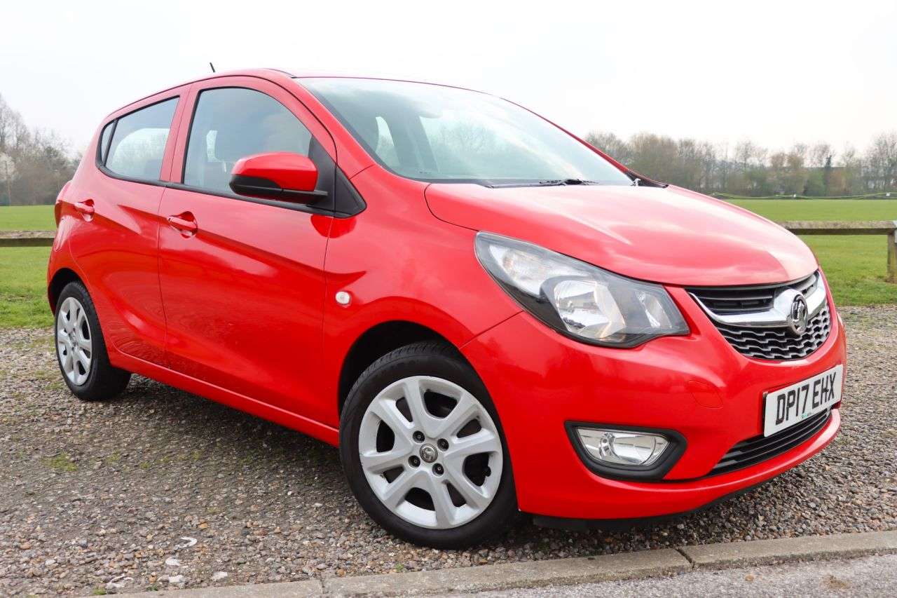A 2017 VAUXHALL VIVA 1.0i SE Hatchback 5dr Petrol Manual Euro 6 (75 ps) F/S/H+NEW TIMING CHAIN D A 2017 VAUXHALL VIVA 1.0i SE Hatchback 5dr Petrol Manual Euro 6 (75 ps) F/S/H+NEW TIMING CHAIN D