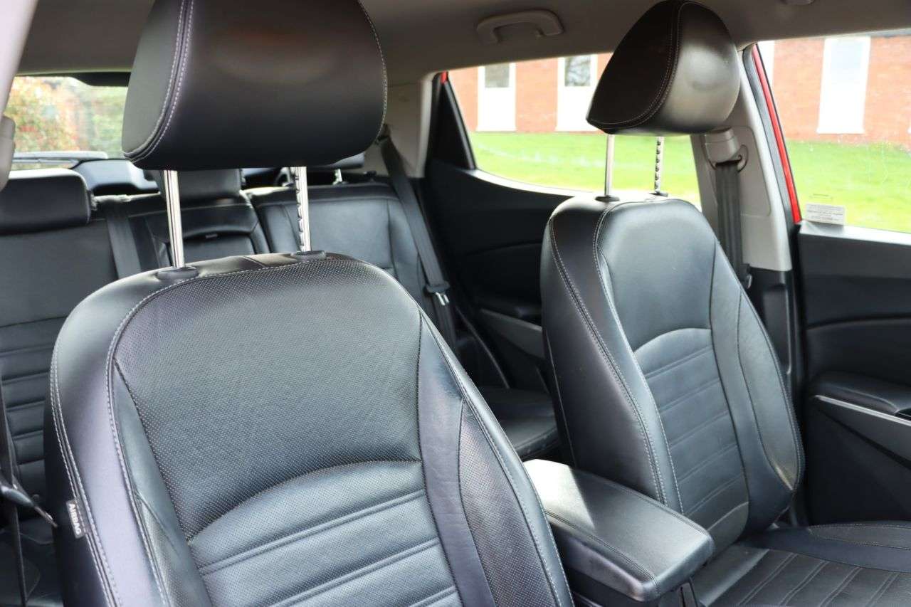 2015 SSANGYONG TIVOLI 2015 SSANGYONG TIVOLI