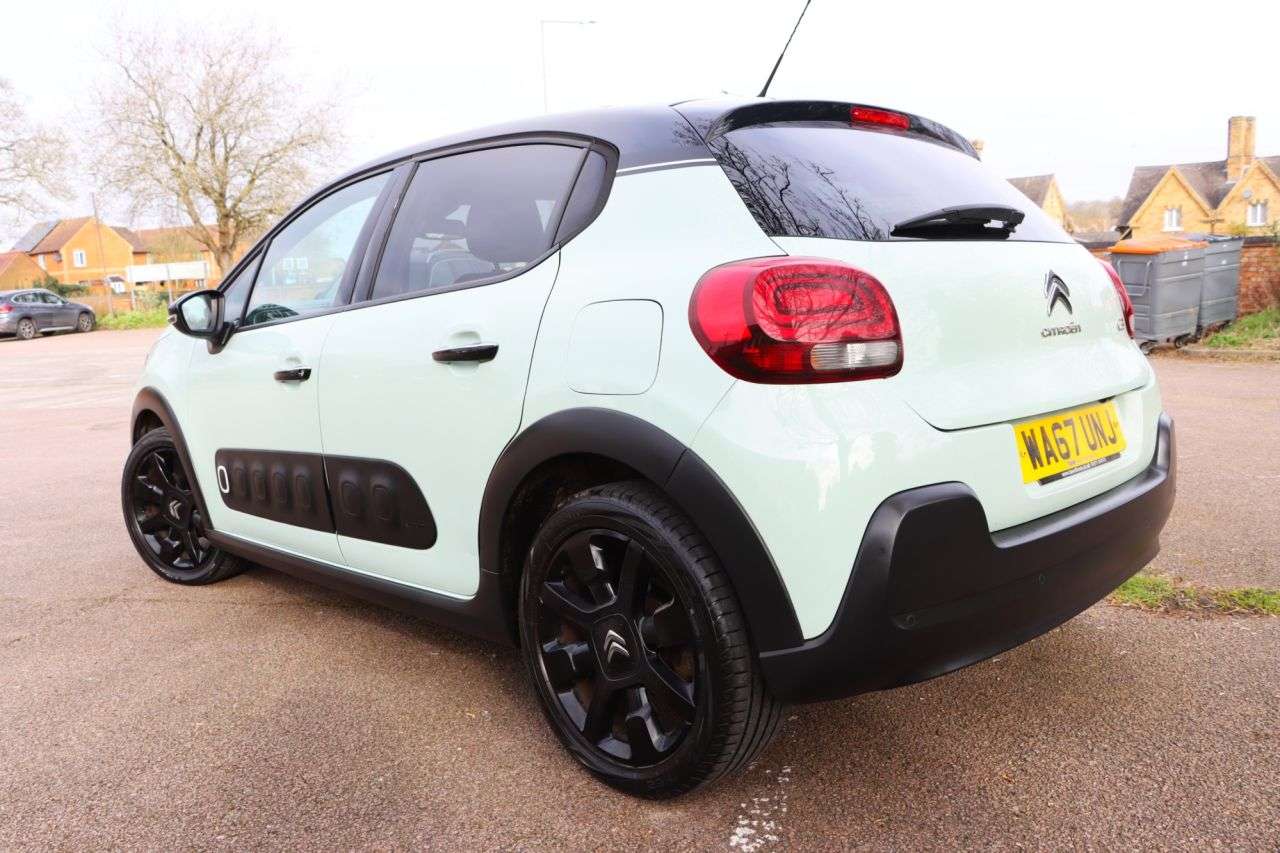 A 2017 CITROEN C3 1.2 PureTech Flair Hatchback 5dr Petrol Manual Euro 6 (s/s) (110 ps) Just S A 2017 CITROEN C3 1.2 PureTech Flair Hatchback 5dr Petrol Manual Euro 6 (s/s) (110 ps) Just S