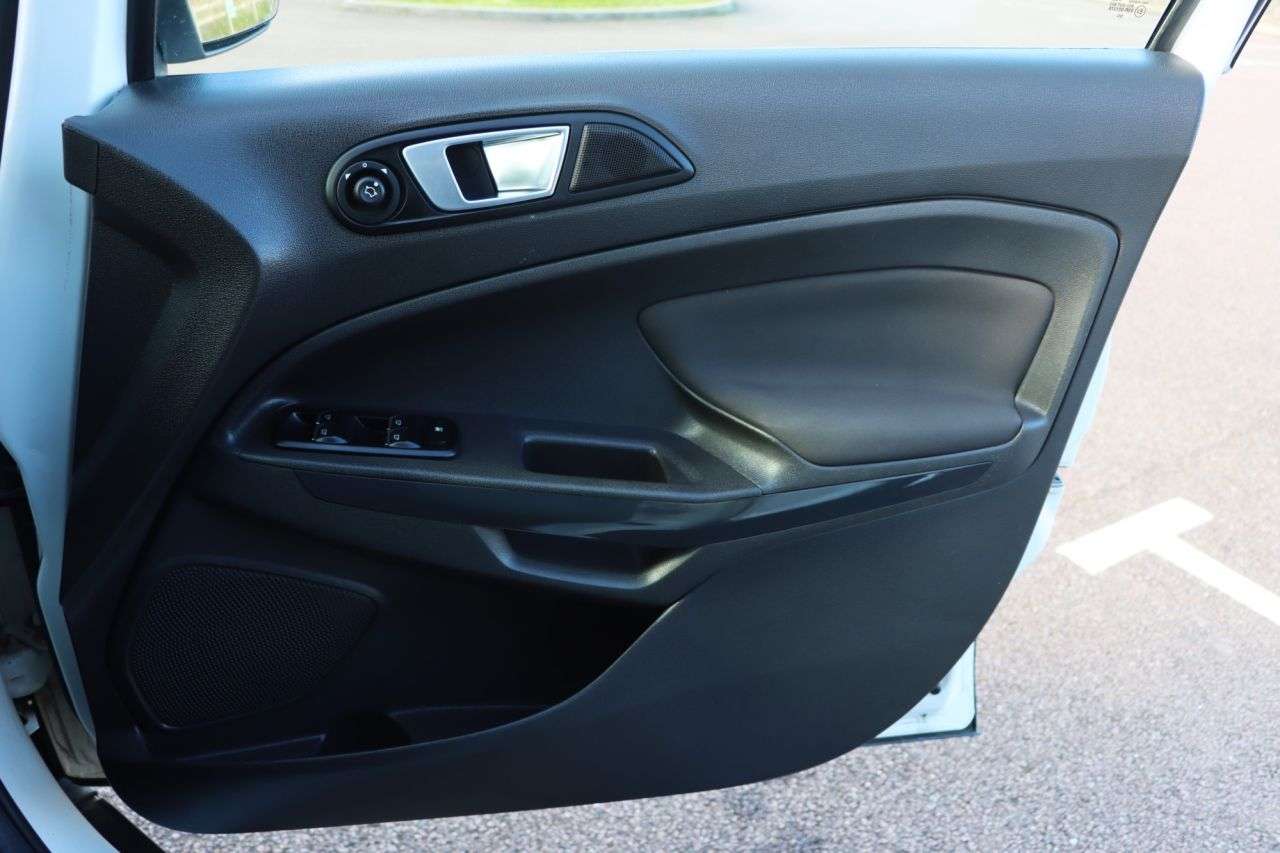 2017 FORD ECOSPORT 2017 FORD ECOSPORT