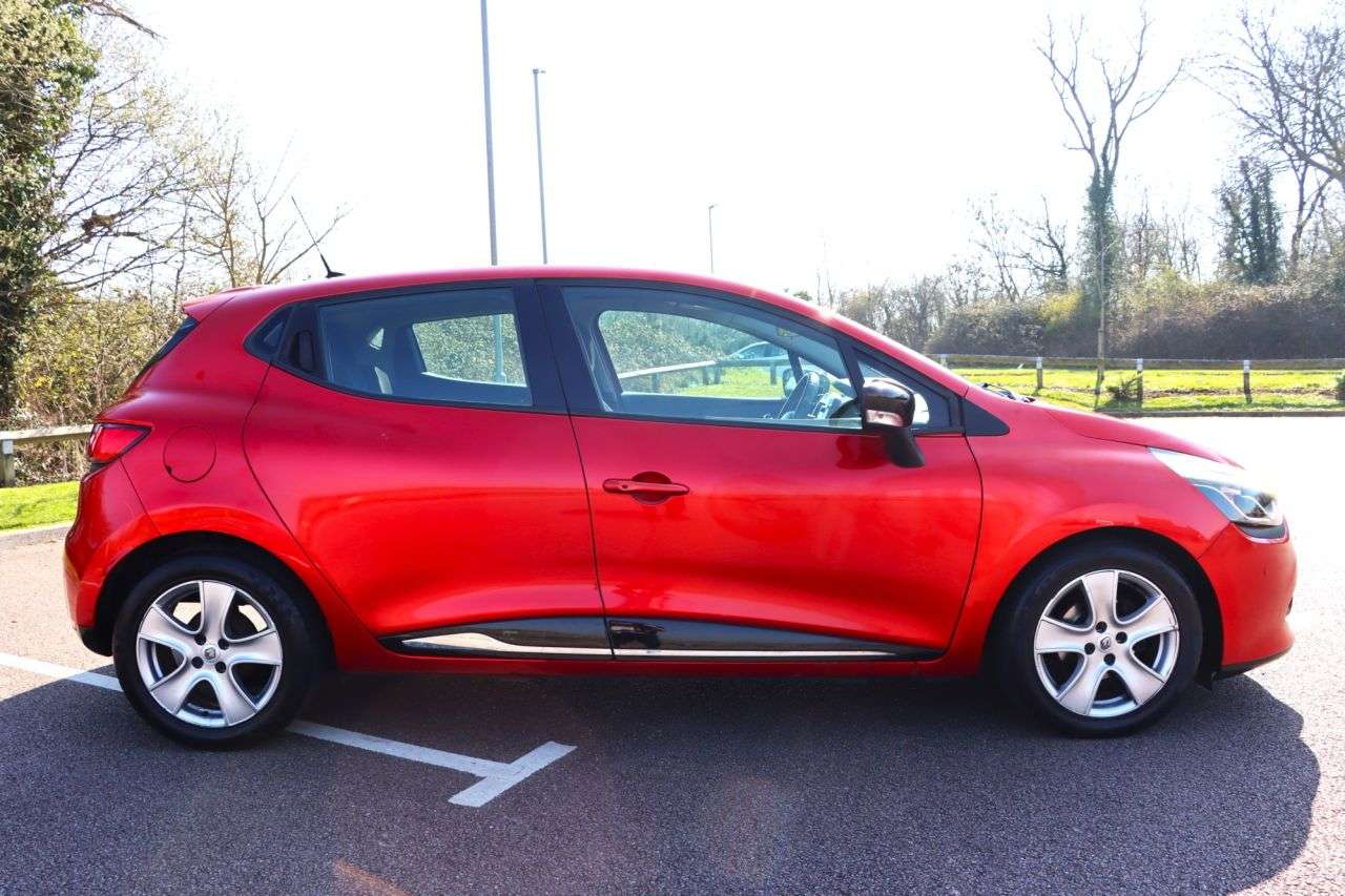 2013 RENAULT CLIO 2013 RENAULT CLIO