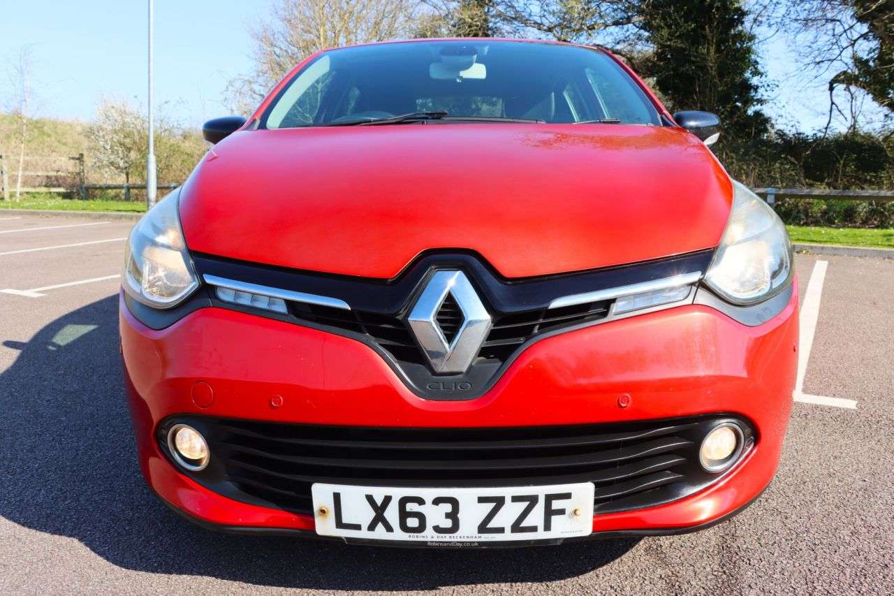 2013 RENAULT CLIO 2013 RENAULT CLIO