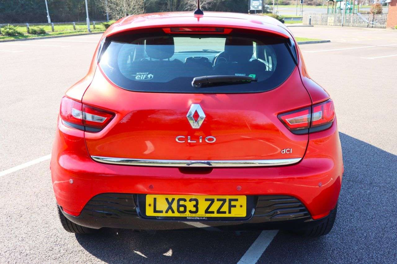 2013 RENAULT CLIO 2013 RENAULT CLIO