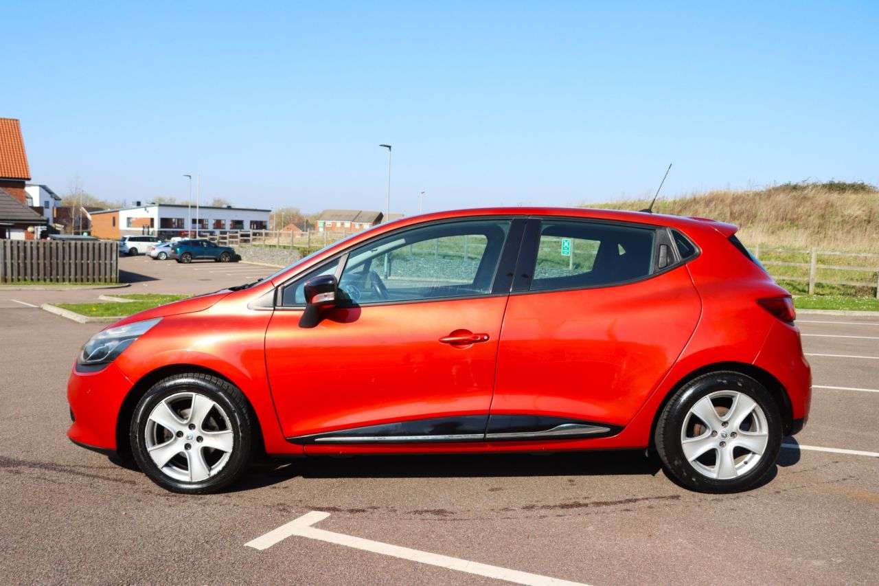 2013 RENAULT CLIO 2013 RENAULT CLIO