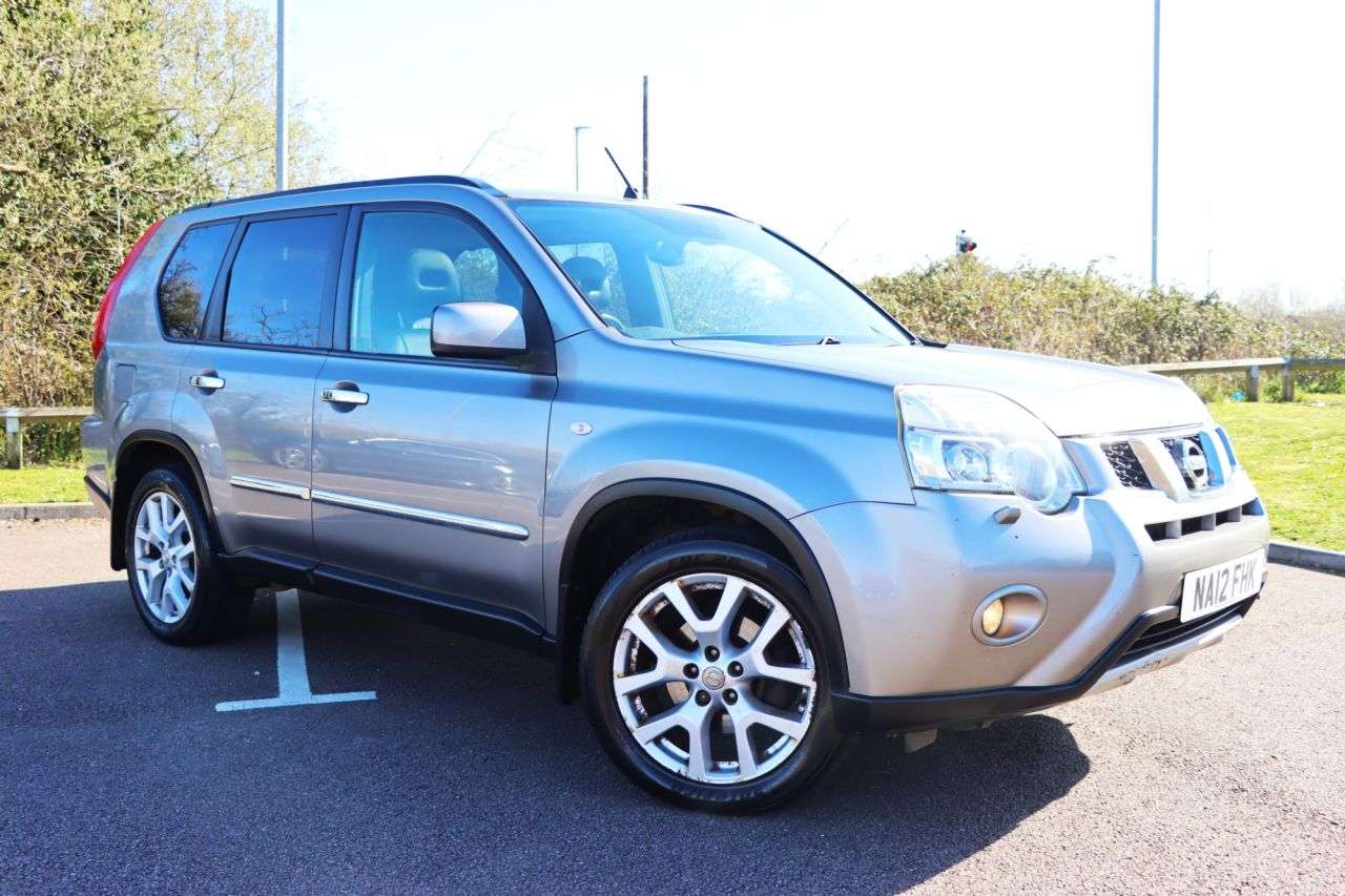 A 2012 NISSAN X-TRAIL 2.0 dCi Platinum SUV 5dr Diesel Auto 4WD Euro 5 (150 ps) Just Serviced Read A 2012 NISSAN X-TRAIL 2.0 dCi Platinum SUV 5dr Diesel Auto 4WD Euro 5 (150 ps) Just Serviced Read