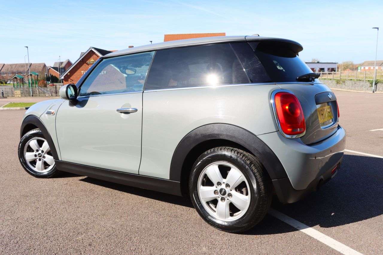 2017 MINI HATCH 2017 MINI HATCH