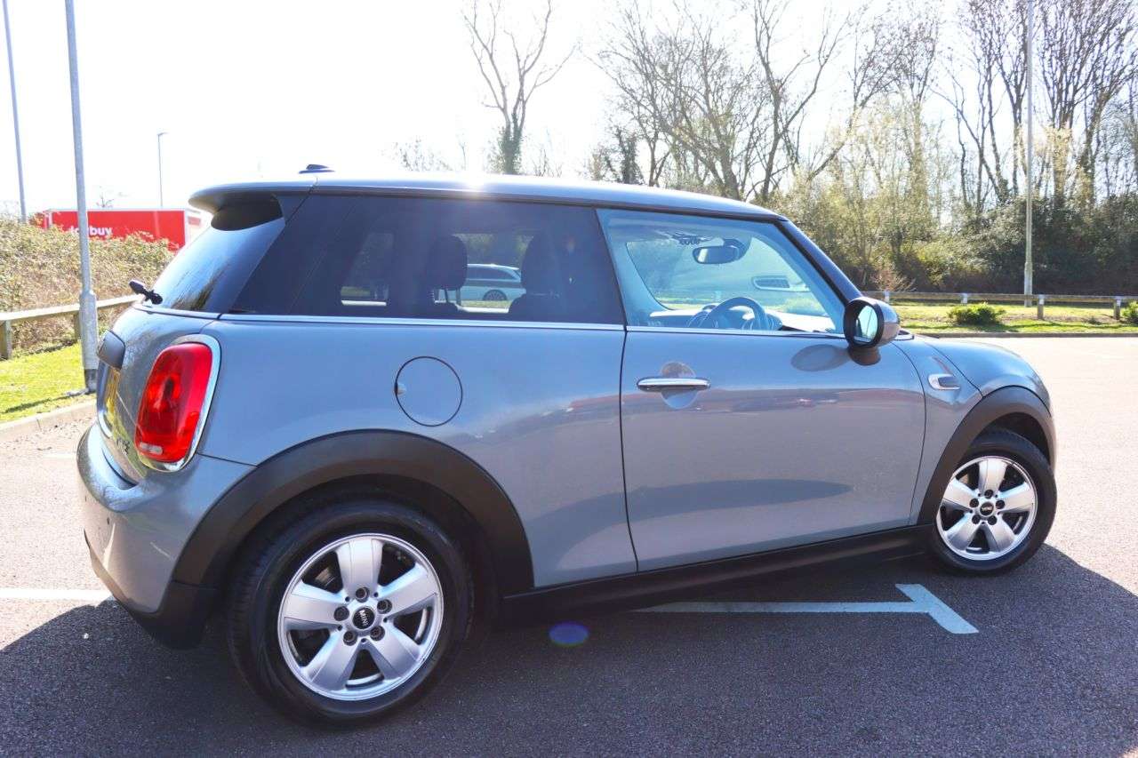 2017 MINI HATCH 2017 MINI HATCH