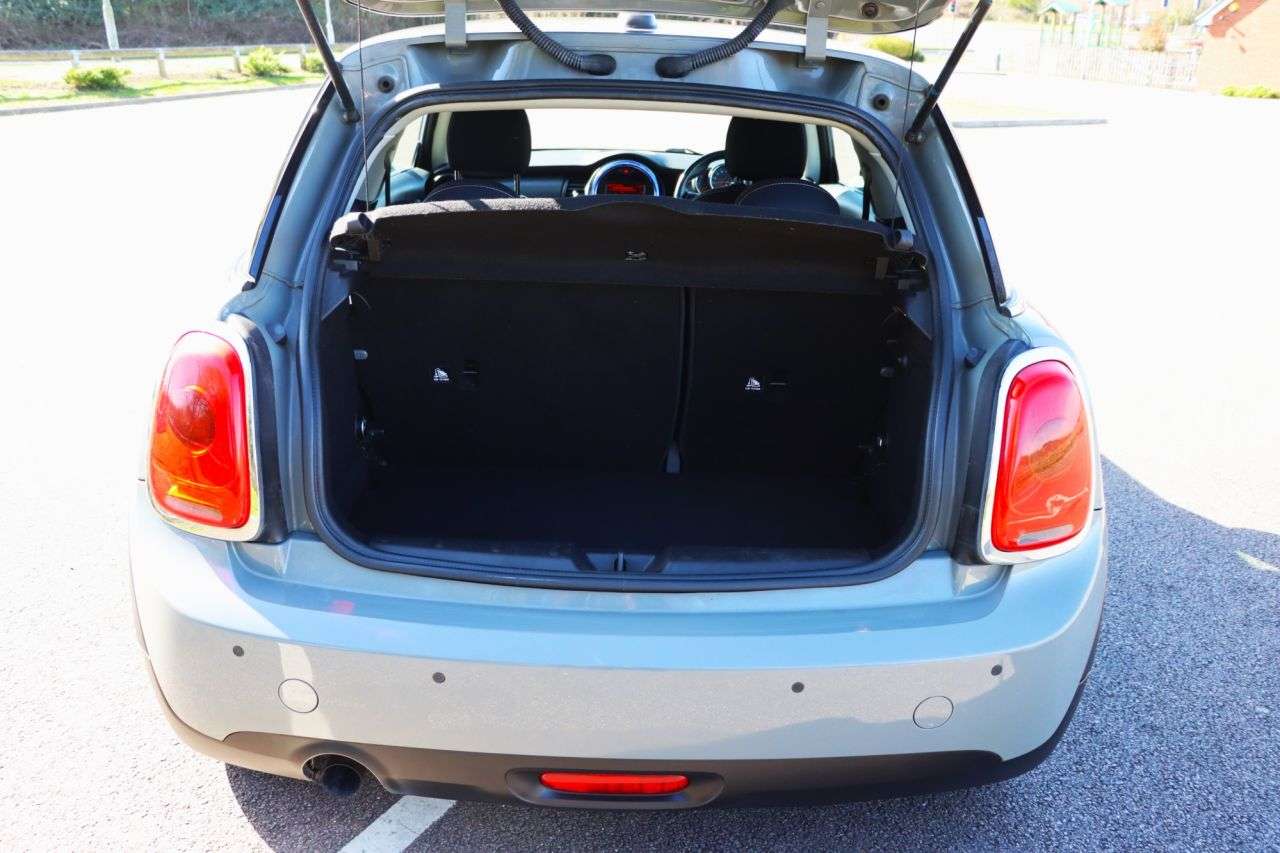 2017 MINI HATCH 2017 MINI HATCH