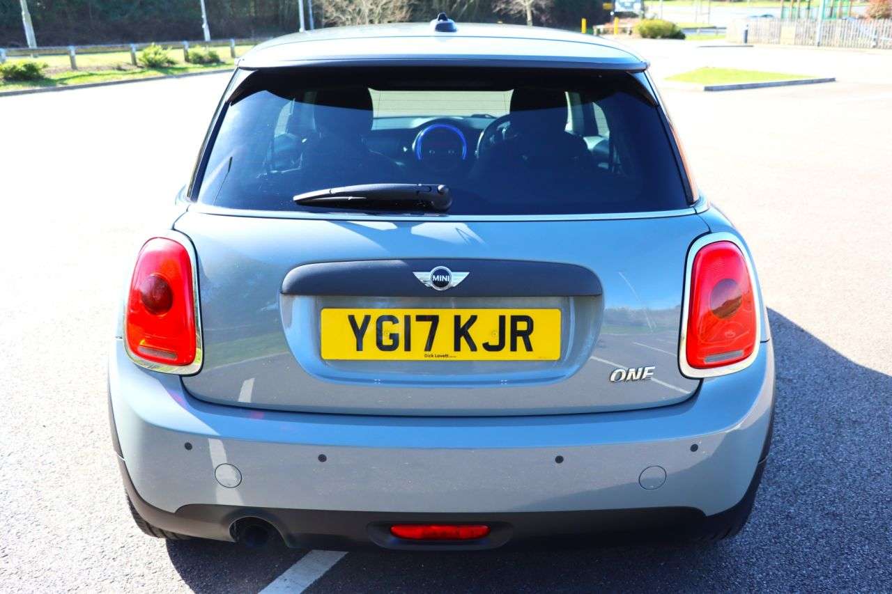 2017 MINI HATCH 2017 MINI HATCH