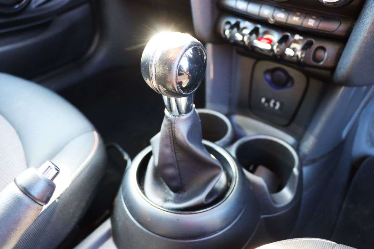 2017 MINI HATCH 2017 MINI HATCH