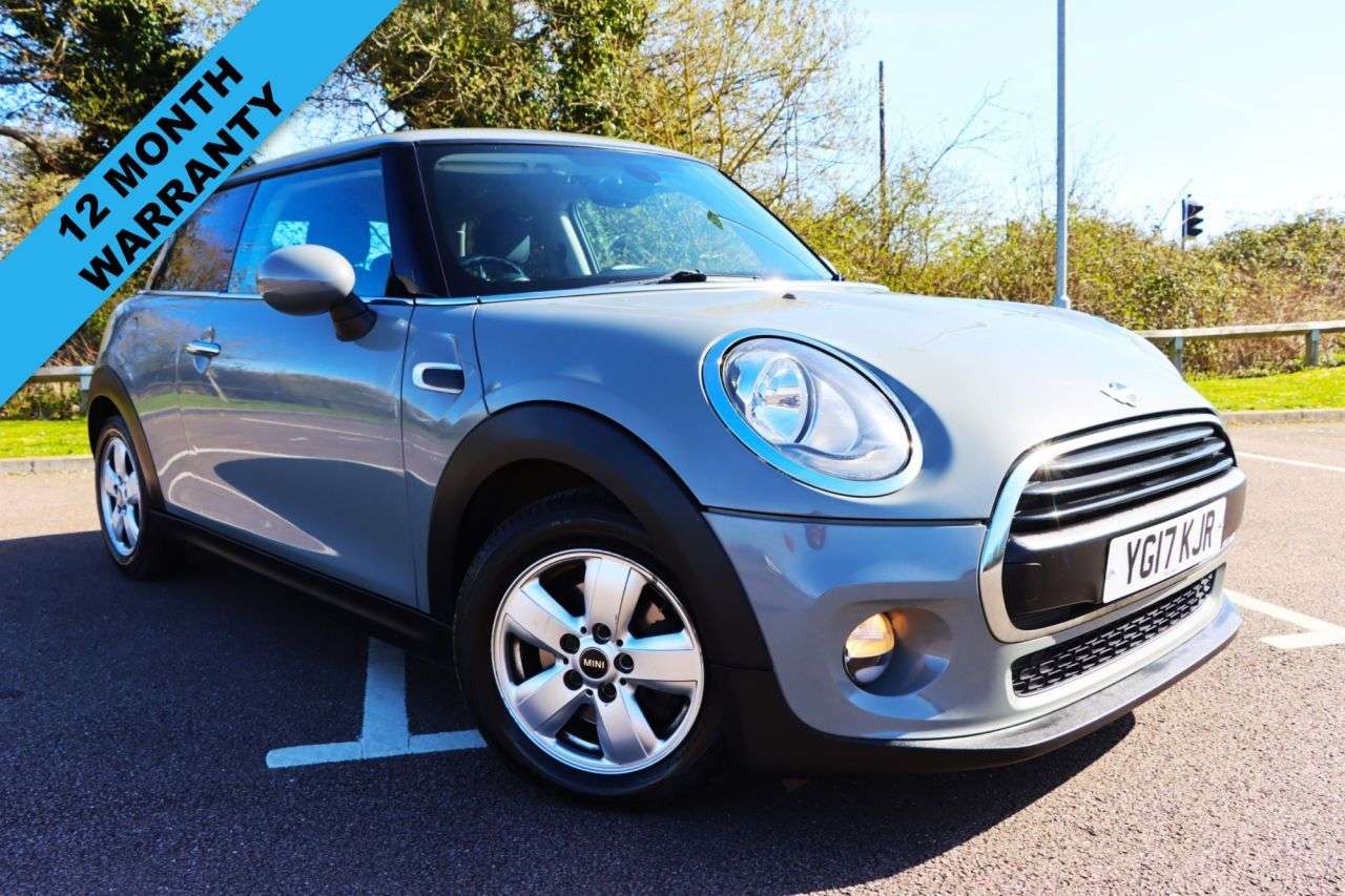 A 2017 MINI HATCH 1.2 One Hatchback 3dr Petrol Manual Euro 6 (s/s) (102 ps) Just Serviced Rea A 2017 MINI HATCH 1.2 One Hatchback 3dr Petrol Manual Euro 6 (s/s) (102 ps) Just Serviced Rea