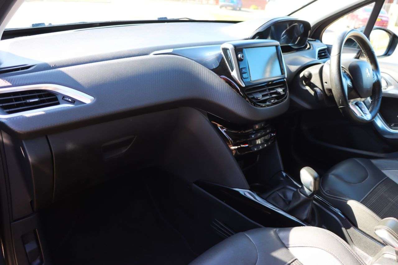 2017 PEUGEOT 2008 2017 PEUGEOT 2008