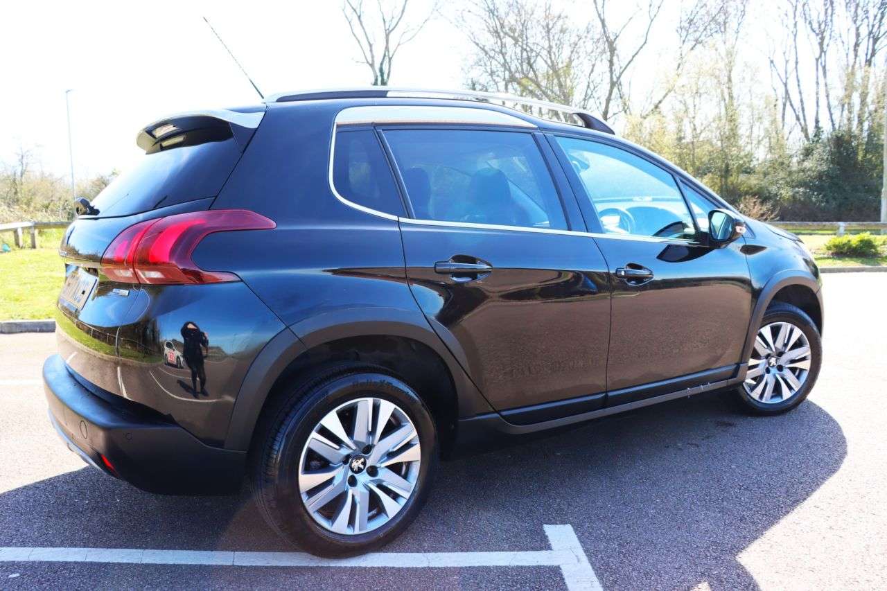 2017 PEUGEOT 2008 2017 PEUGEOT 2008